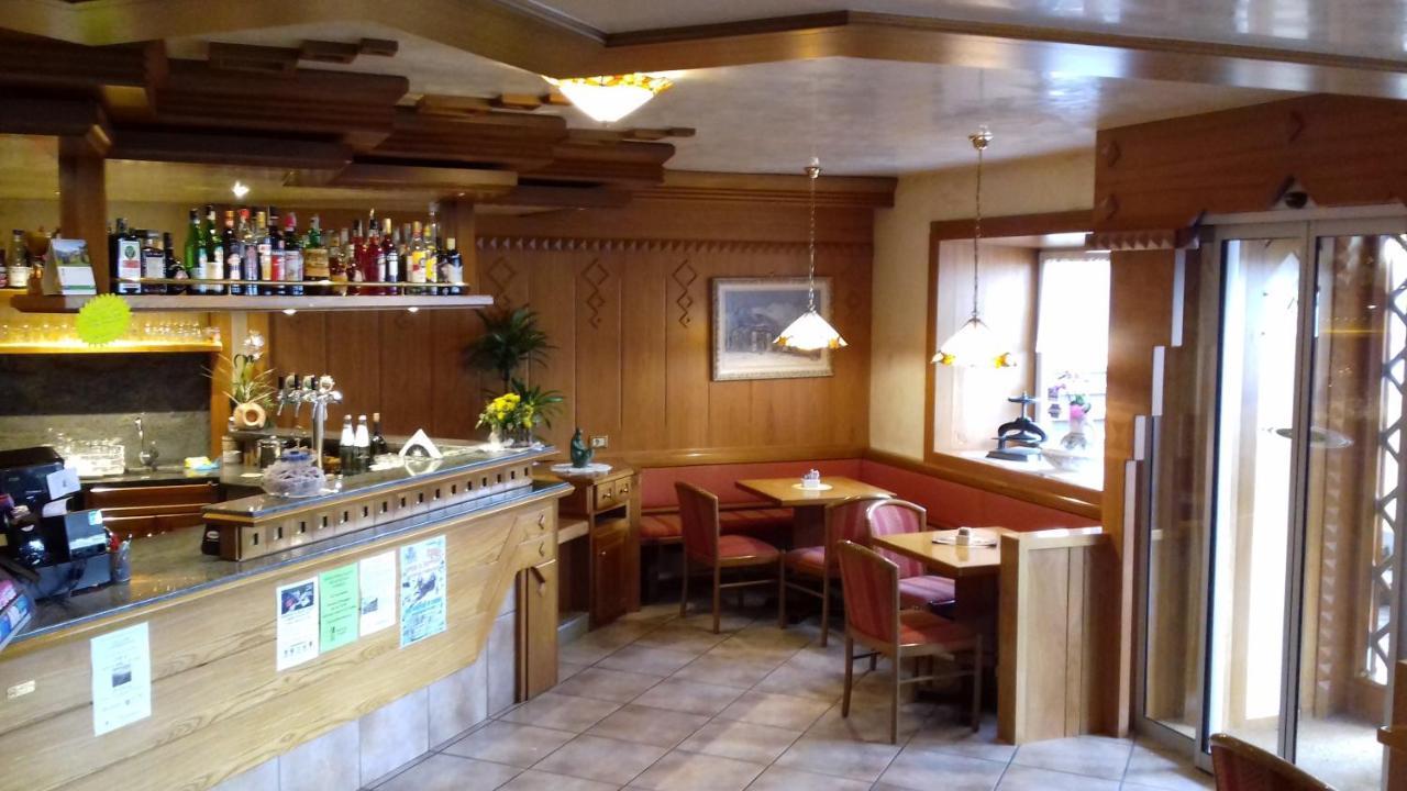 אראבה Albergo Alpino מראה חיצוני תמונה